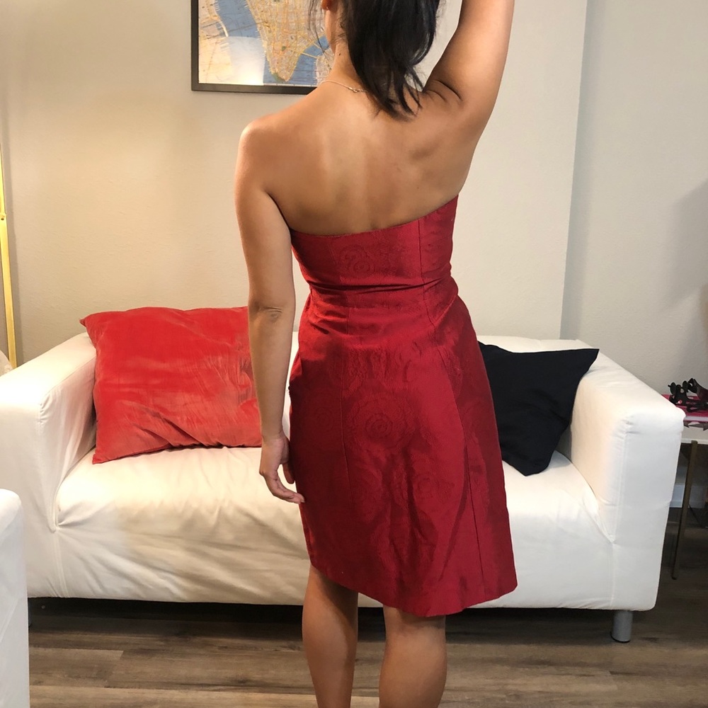 Theory: Red Dress - Picture 2 of 3